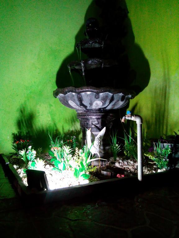 Banyuwangi Homestay Exteriör bild